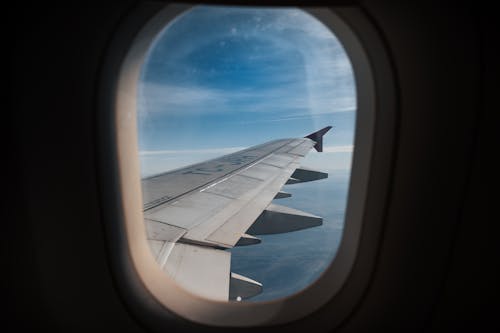 Darmowe zdjęcie z galerii z latanie, okna, okno