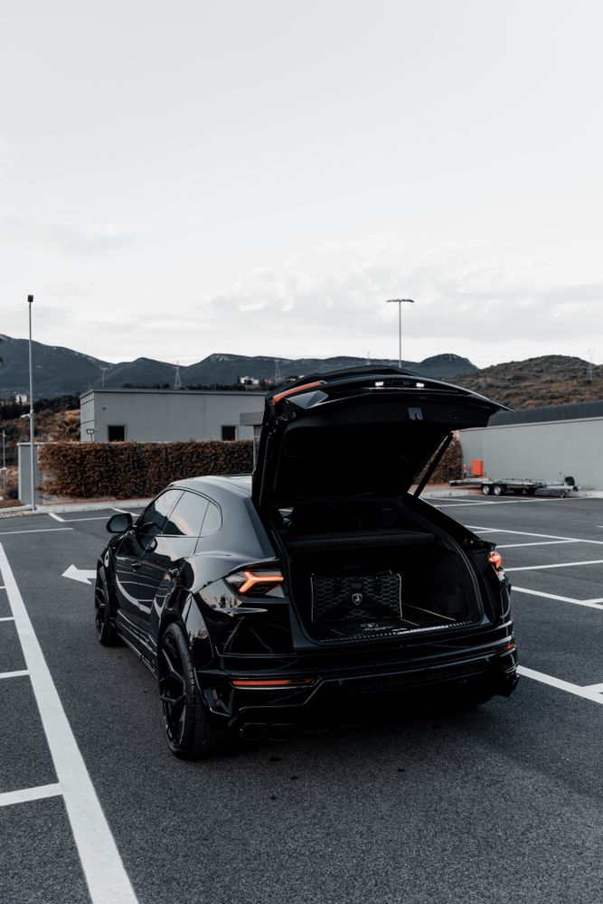 Luxury Car Parked Photos Download The BEST Free Luxury Car Parked luxury-car-parked-photos-download-the-best-free-luxury-car-parked
