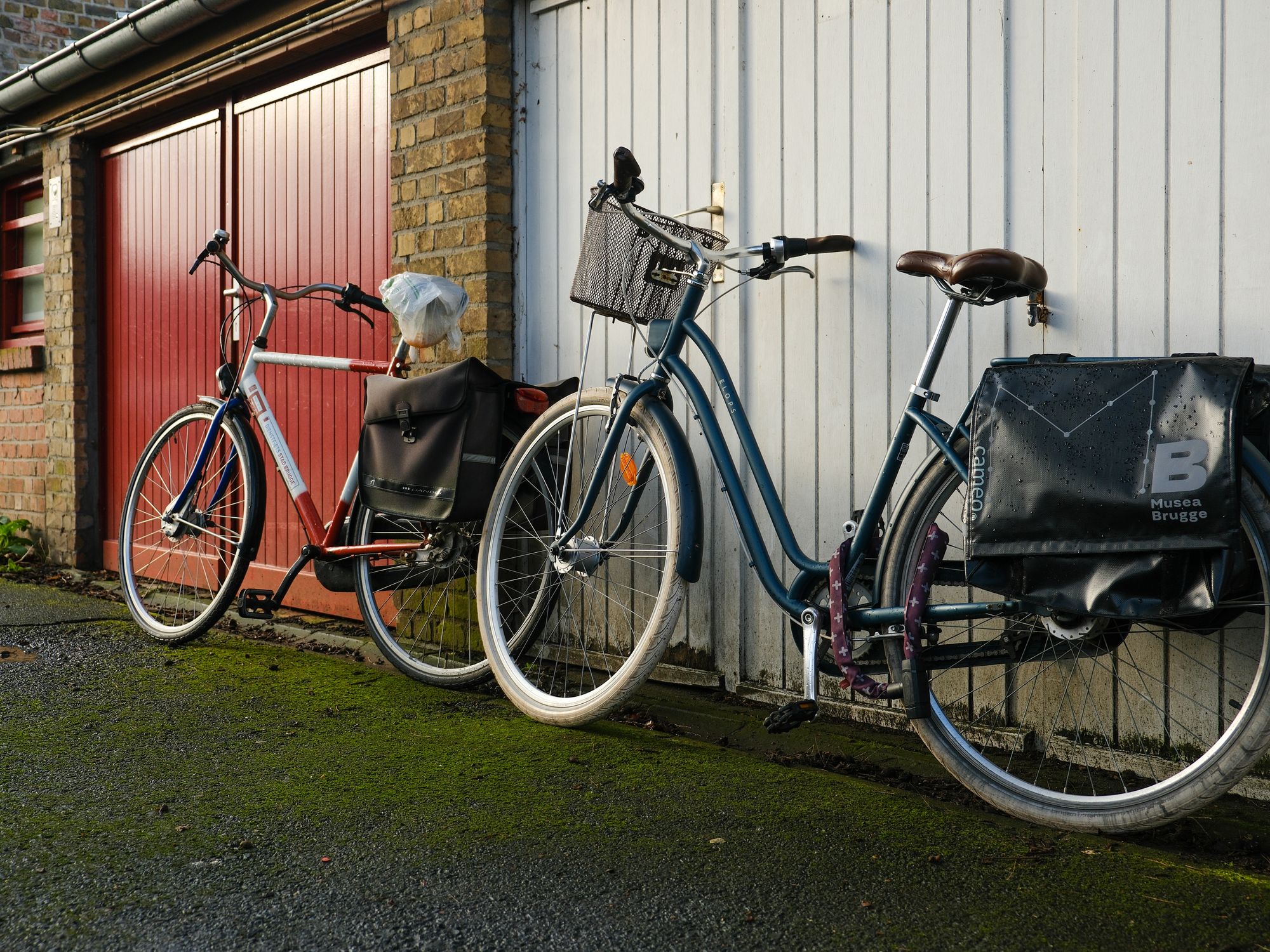 Storage Transport in Pattingham, West Midlands — belongings being loaded for transport to storage
