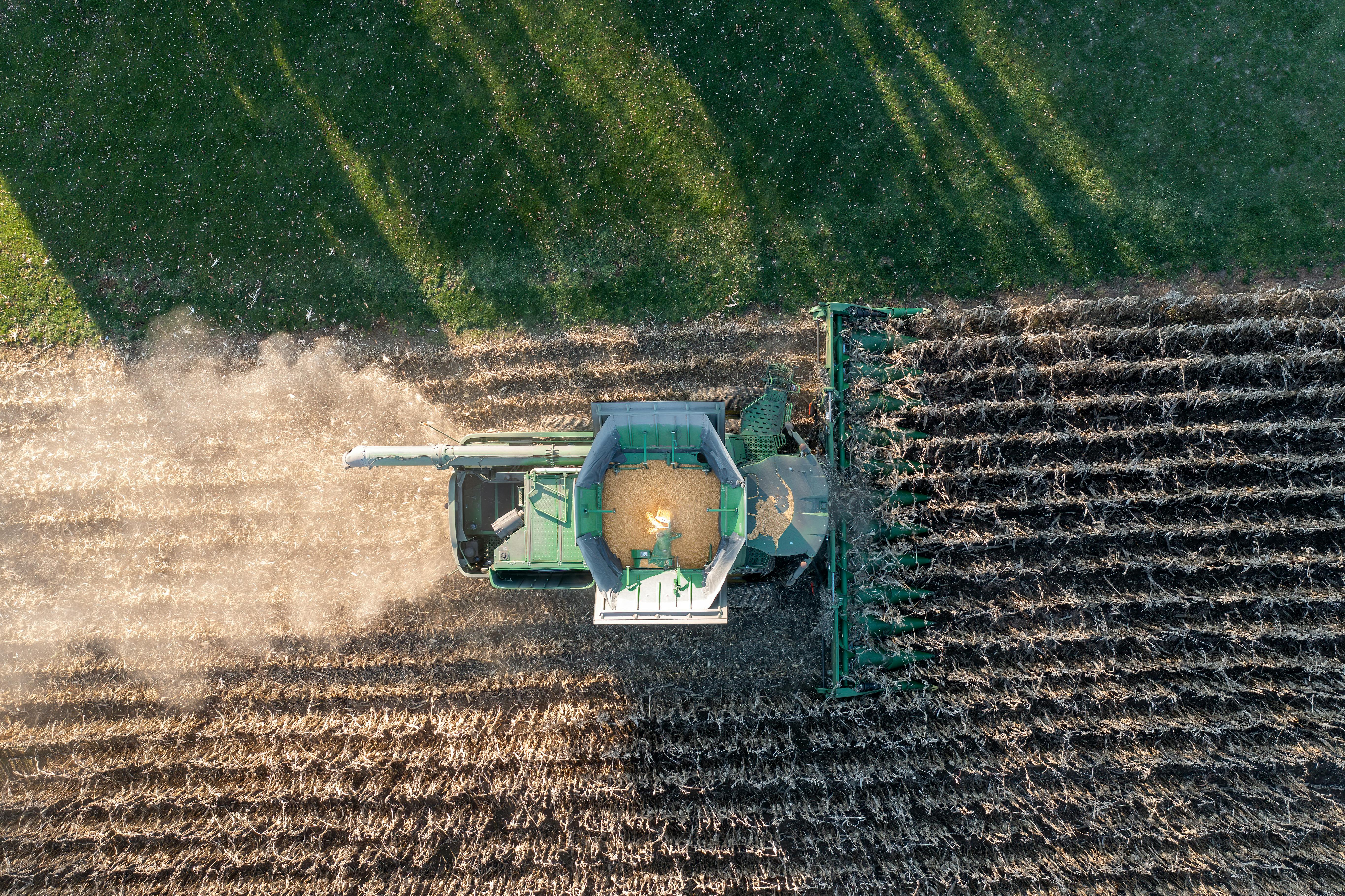 USDA Launches Lender Lens Dashboard to Promote Data Transparency — Photo by Tom Fisk on Pexels
