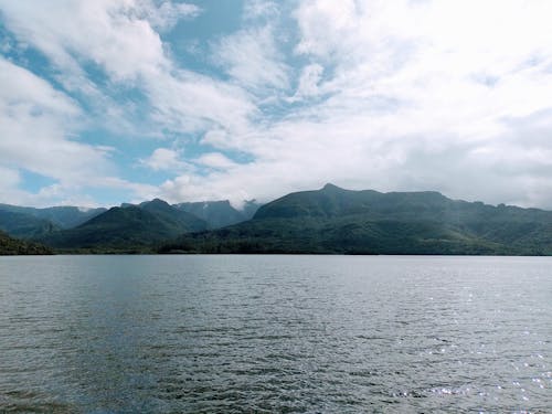 Gratis stockfoto met achtergrond, bergen, bergketen