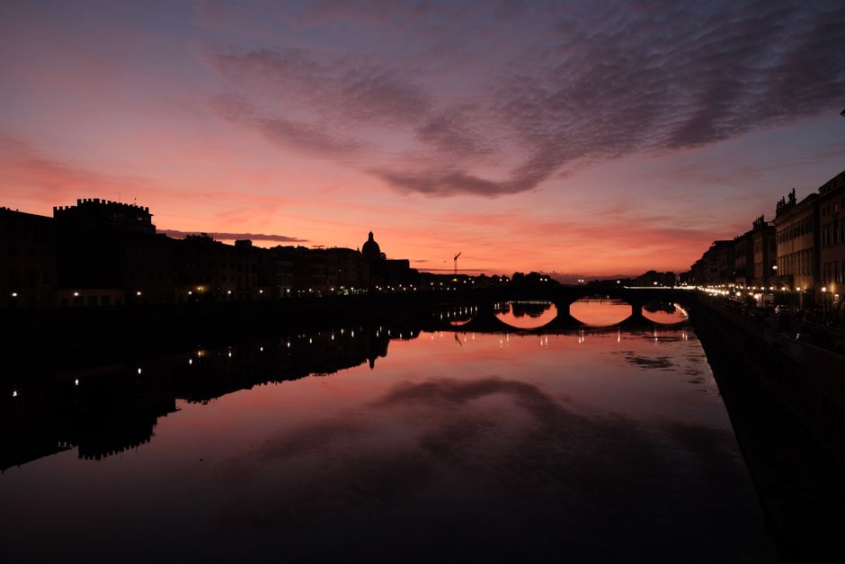 Uffizi Galéria és Dávid-szobor látogatási tippek – Ponte Vecchio Florence sunset