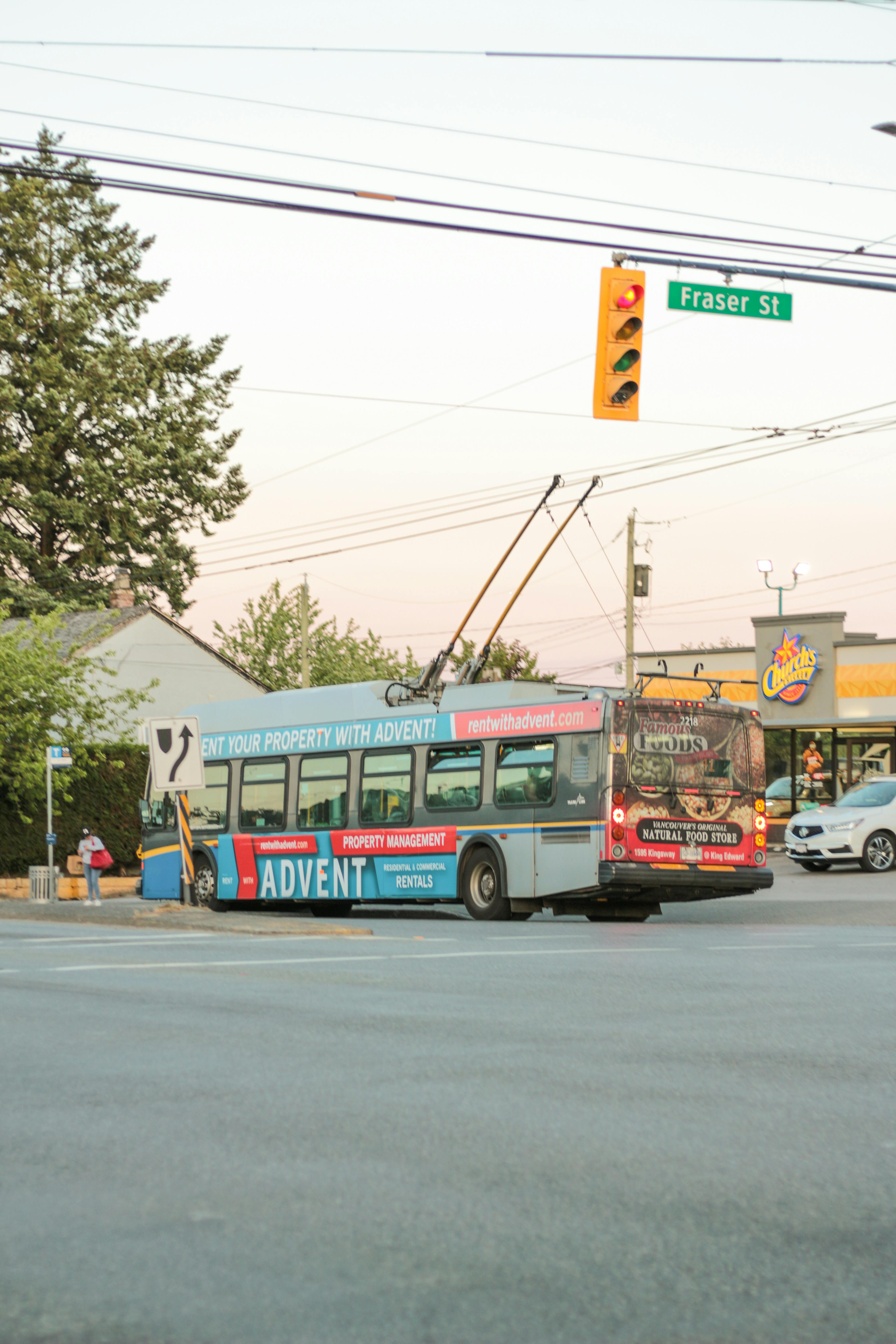 public-transportation-in-vancouver-free-stock-photo