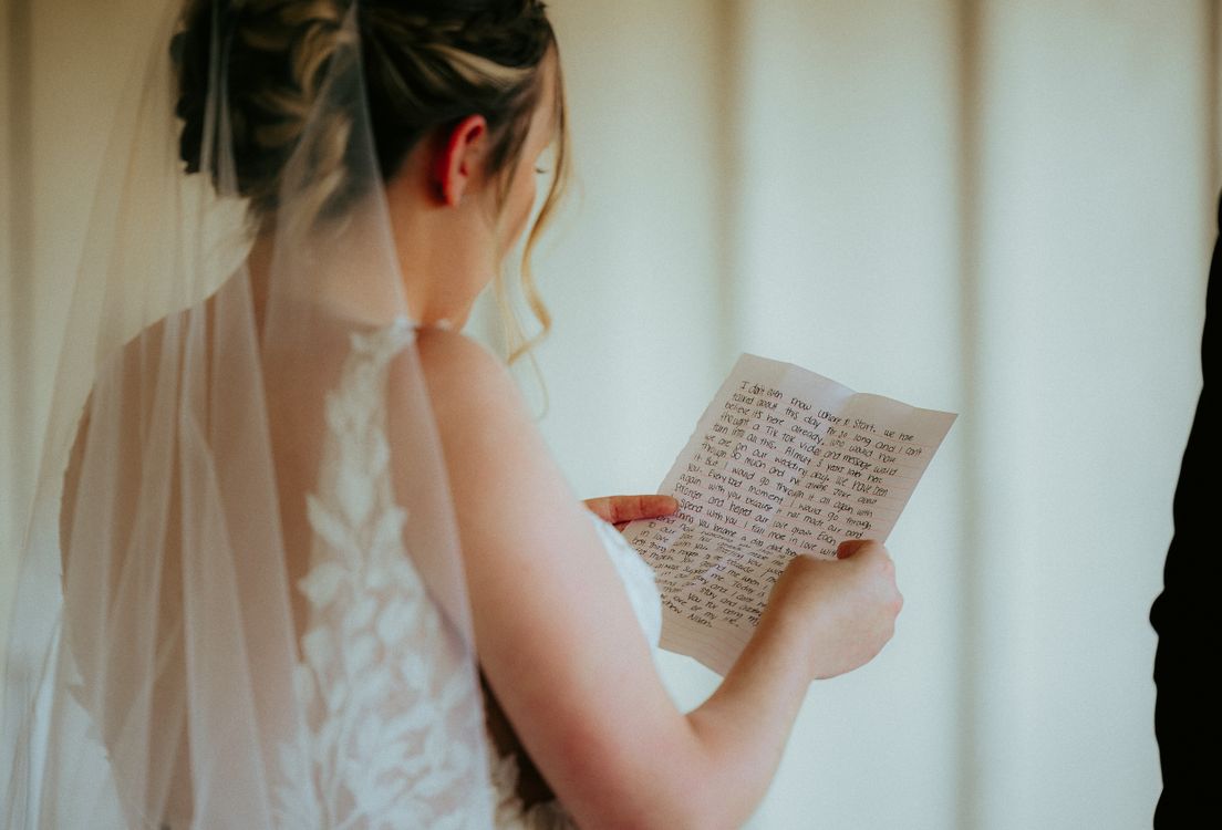 Wedding Clothes Note Wedding dress notes | Honestweddingadvice.com