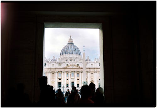 Foto stok gratis alun-alun st peters, basilica st. peters, bayangan hitam