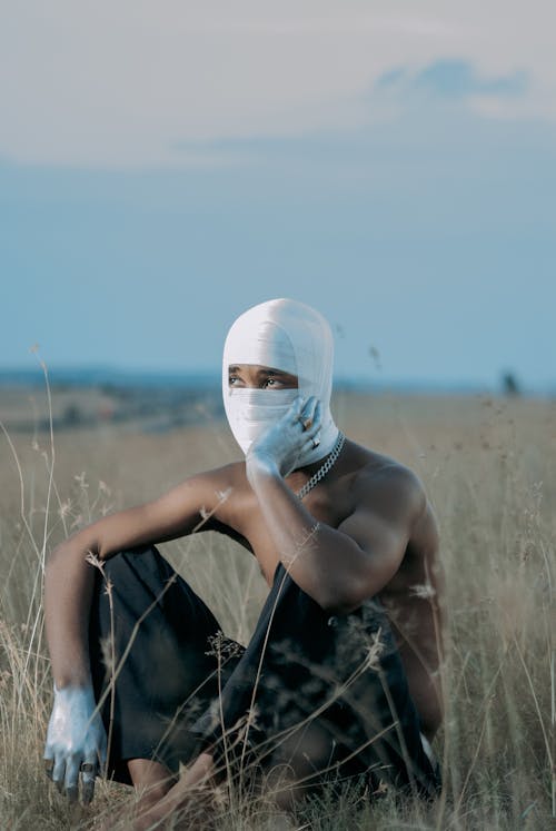 Foto profissional grátis de área, balaclava, campina