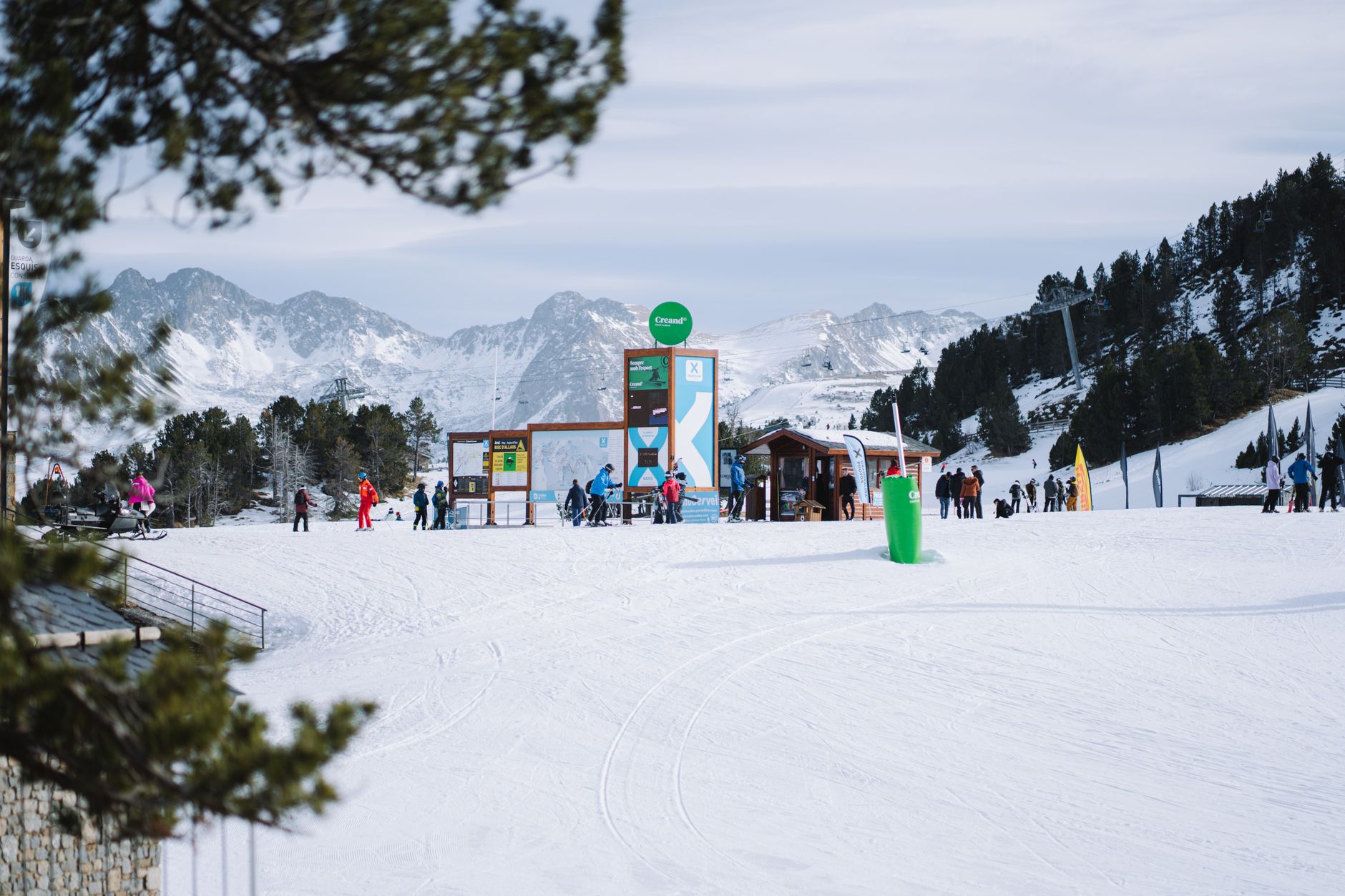 16 Best Family Ski Resorts in the U.S. - All-Inclusive Hotels & Affordable Lift Tickets