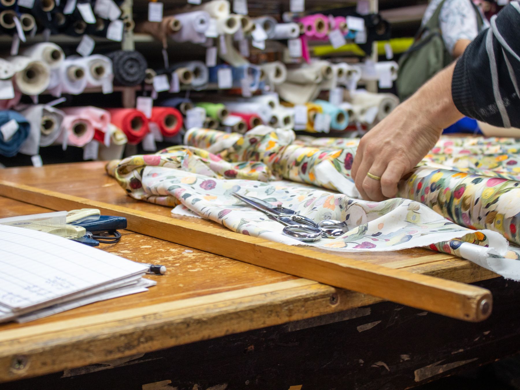 Kelty — professional packers wrapping and boxing belongings