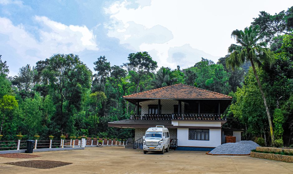Coorg S R Tours and Travels