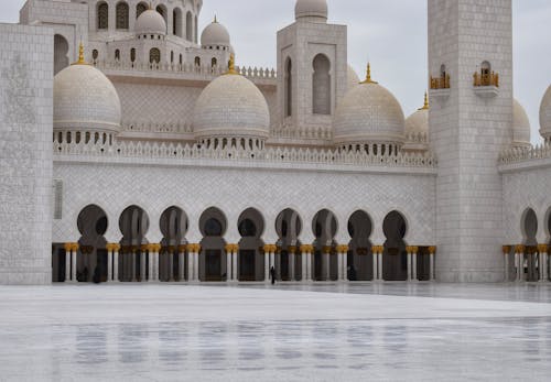 Kostnadsfri bild av abu dhabi, byggnad, gårdsplan