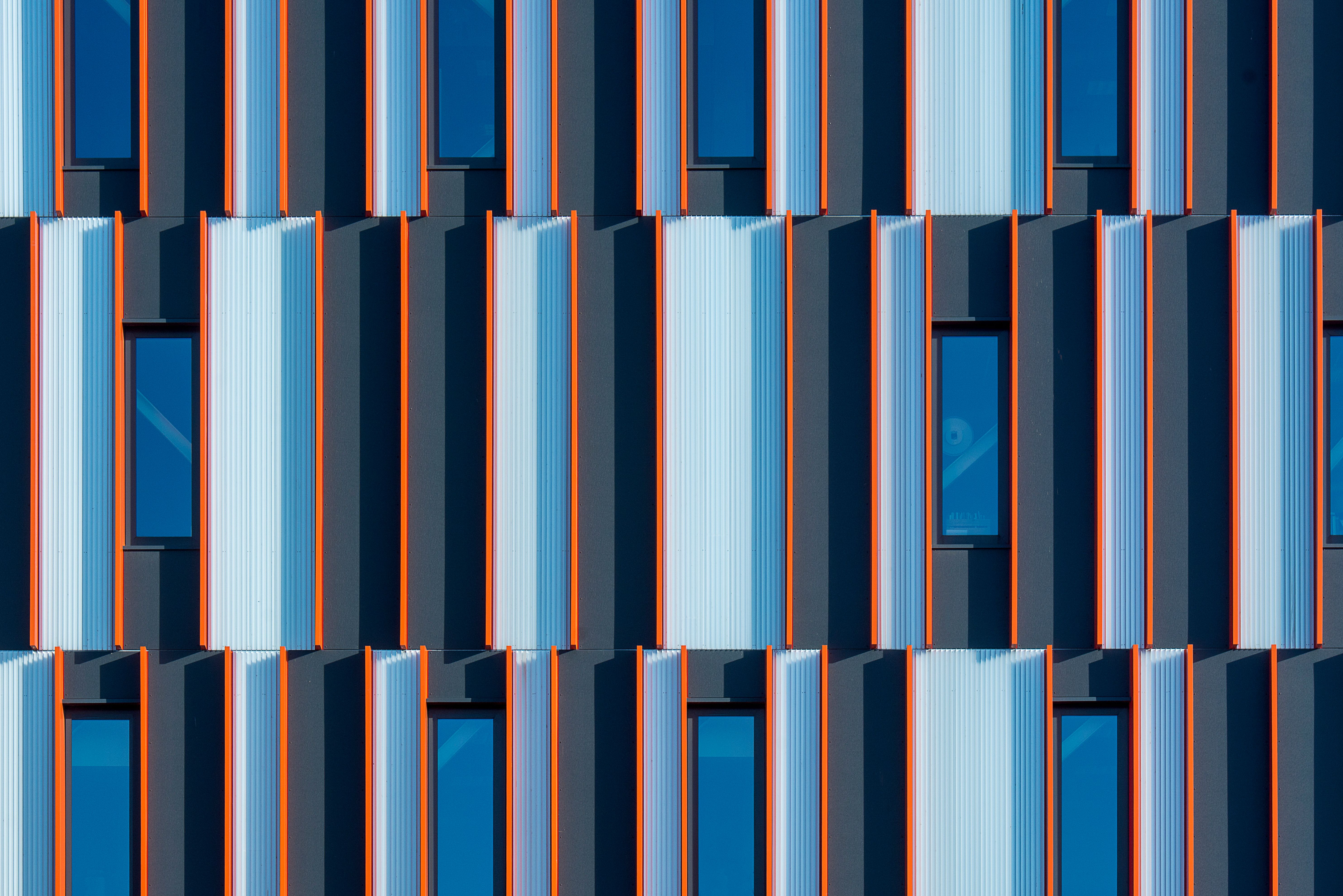 Modern Pattern of Office Building · Free Stock Photo