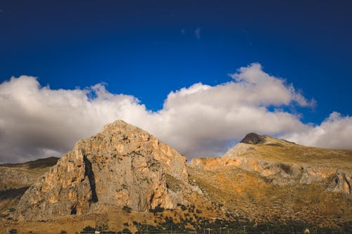Ingyenes stockfotó dombok, drónfelvétel, felhő témában