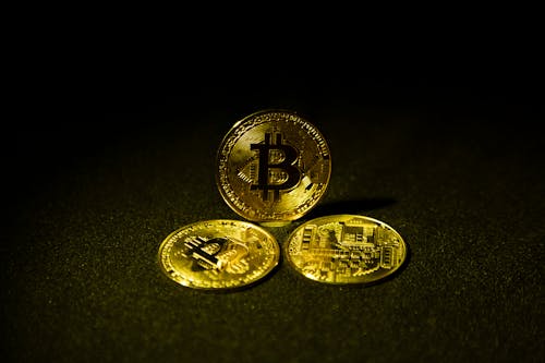 Základová fotografie zdarma na téma bitcoin, černé pozadí, ekonomika