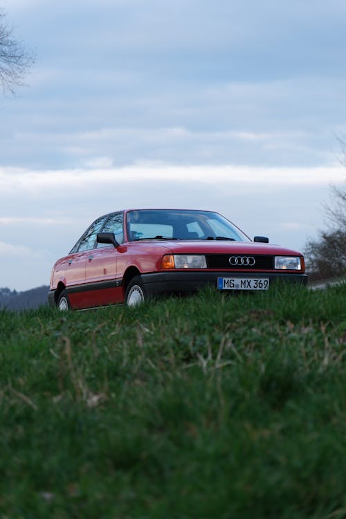 Fotobanka s bezplatnými fotkami na tému Audi, audi 80, auto