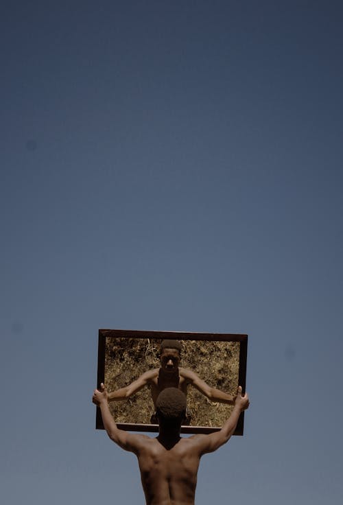 Foto profissional grátis de céu limpo, espaço do texto, espelho