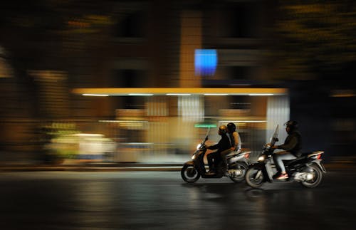 Fotobanka s bezplatnými fotkami na tému doprava, jazda, ľahký motocykel