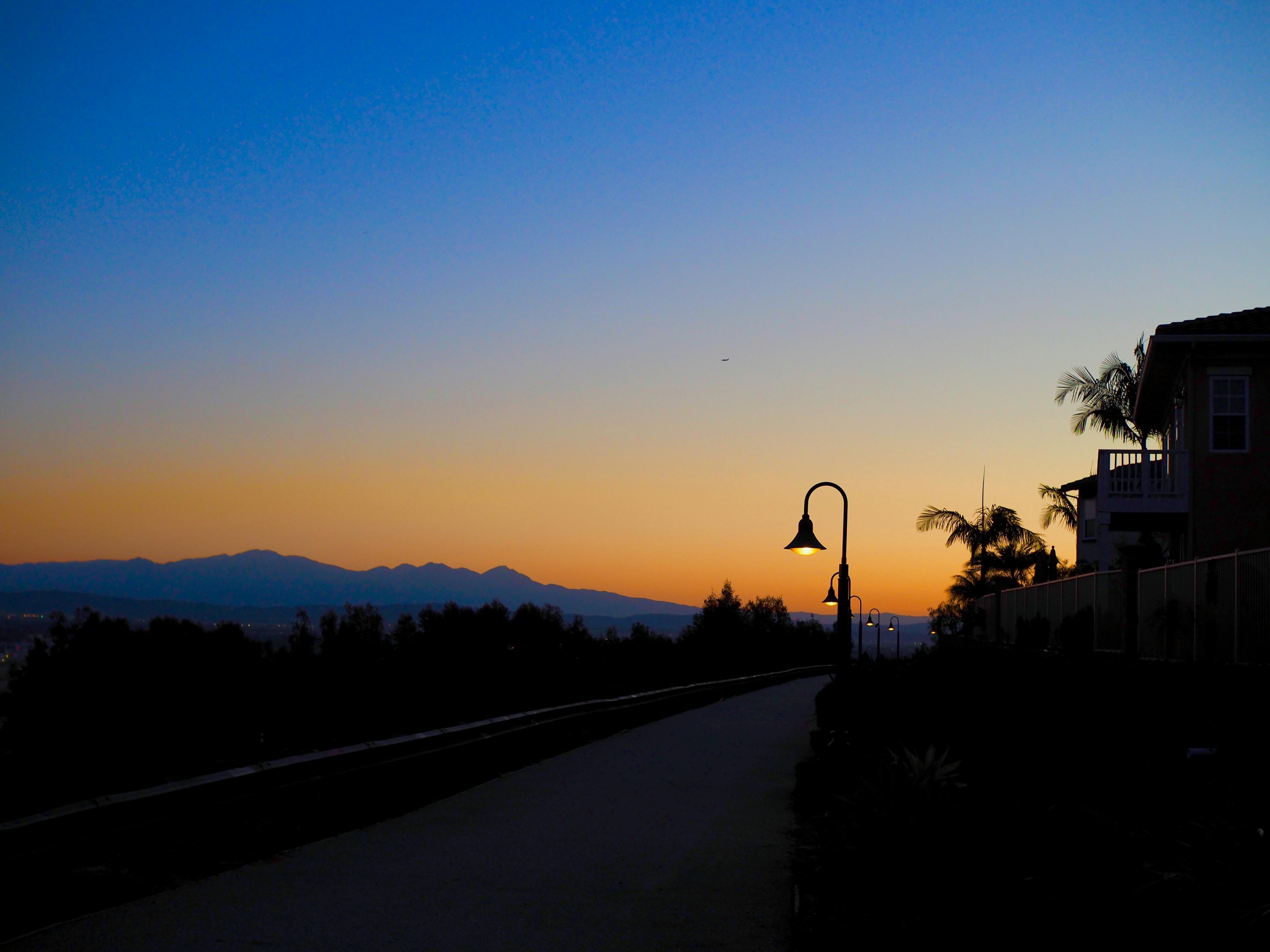 Free stock photo of California sunrise, Lamp posts at sunrise, long beach