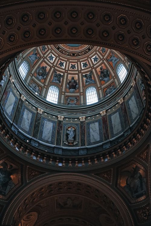 Free Captivating view of St. Stephen's Basilica's ornate dome in Budapest, showcasing its neo-gothic architecture. Stock Photo