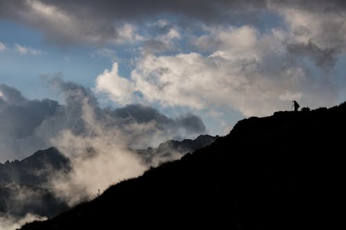 Foto stok gratis alam, awan, bayangan hitam