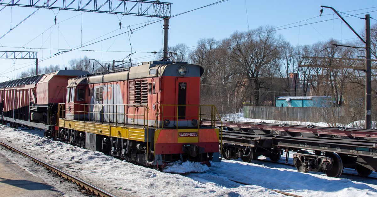 US Eases Russian Diesel Sanctions as Ukraine Talks Resume in Florida