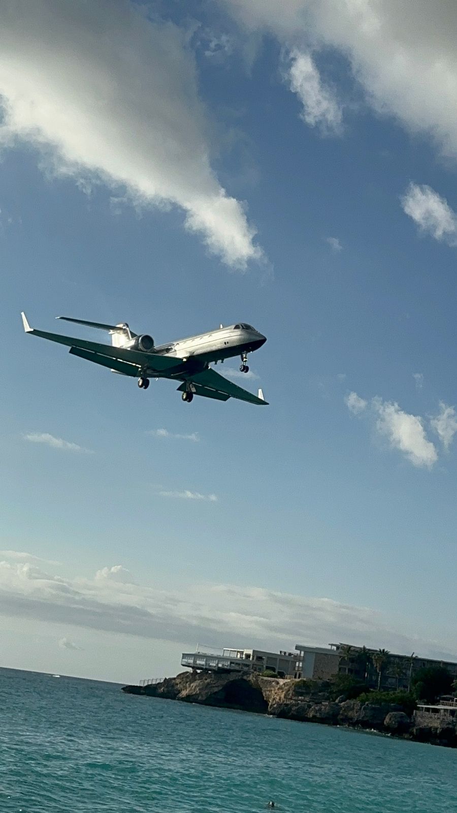 One-way private jet charter vs empty leg: what's the difference? — Harbour & Hangar