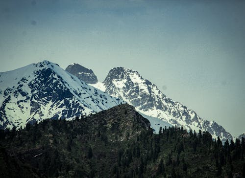 Fotos de stock gratuitas de Montaña cubierta de nieve, paisaje, tata kuti