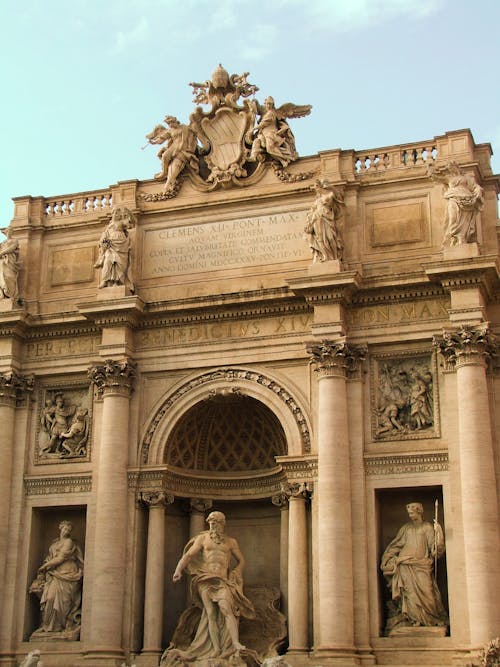 Facade of the Fontanna Di Trevi in Rome