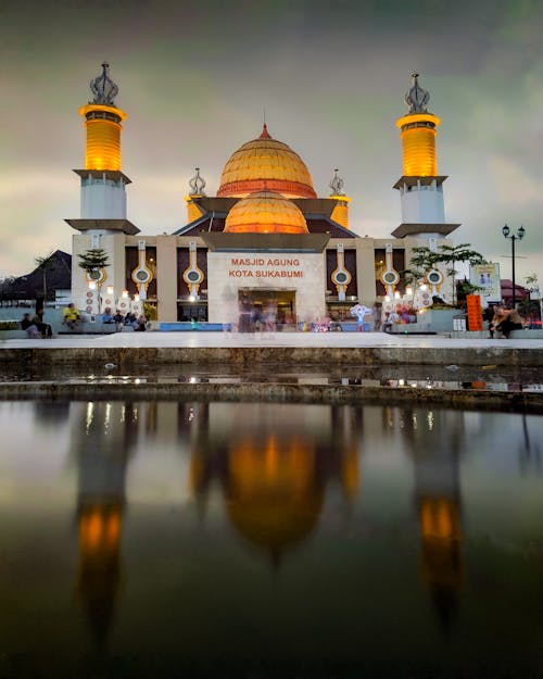 reflection mosque 