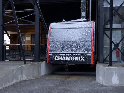 A ski lift with the words chamonix on it