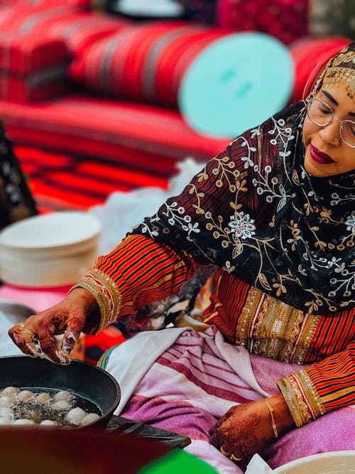 インド人女性, インド料理, カラフルの無料の写真素材