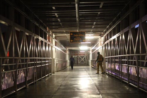 ダーク, トンネル, ライトの無料の写真素材