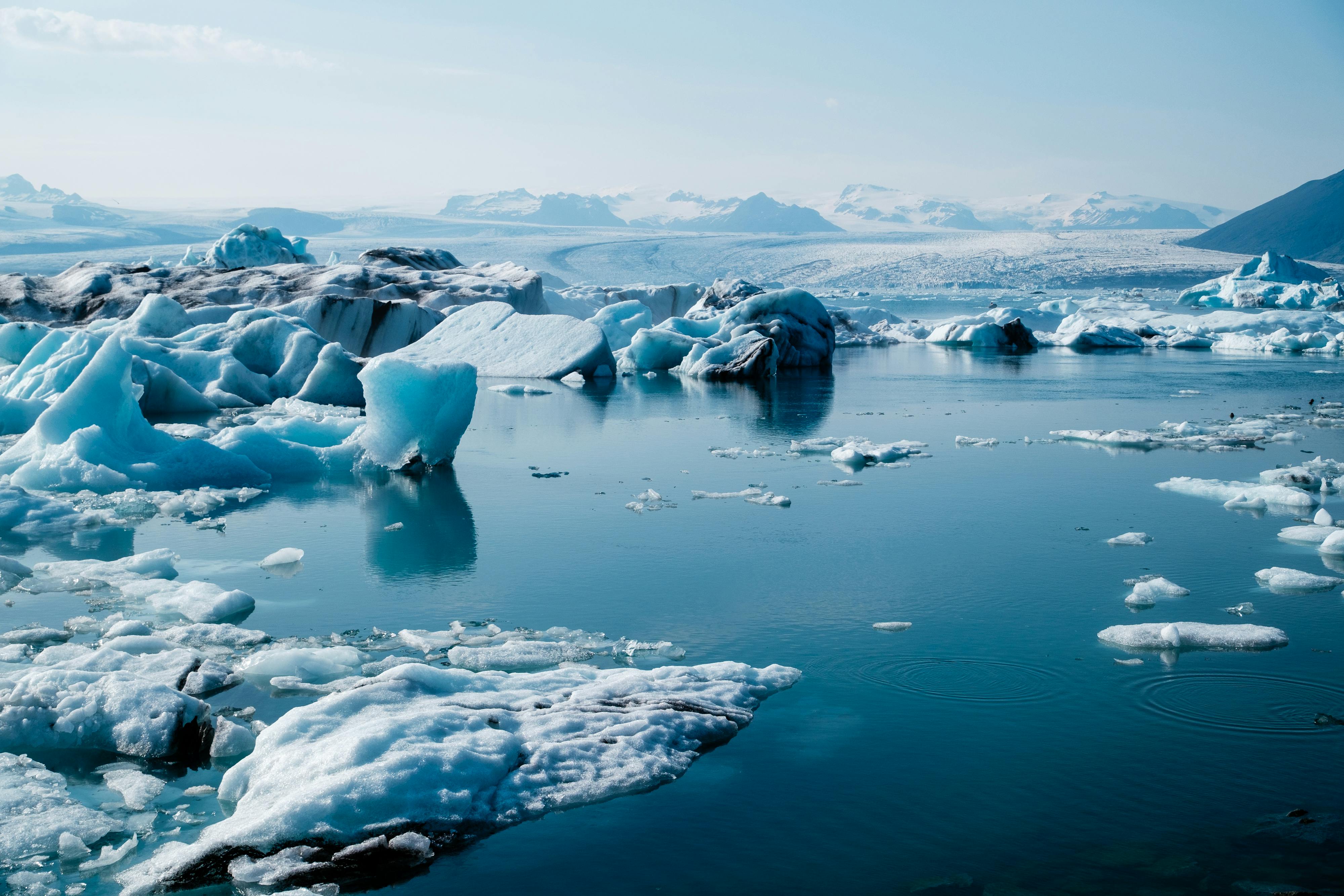 Jökulsárlón - Places to visit in Iceland in March