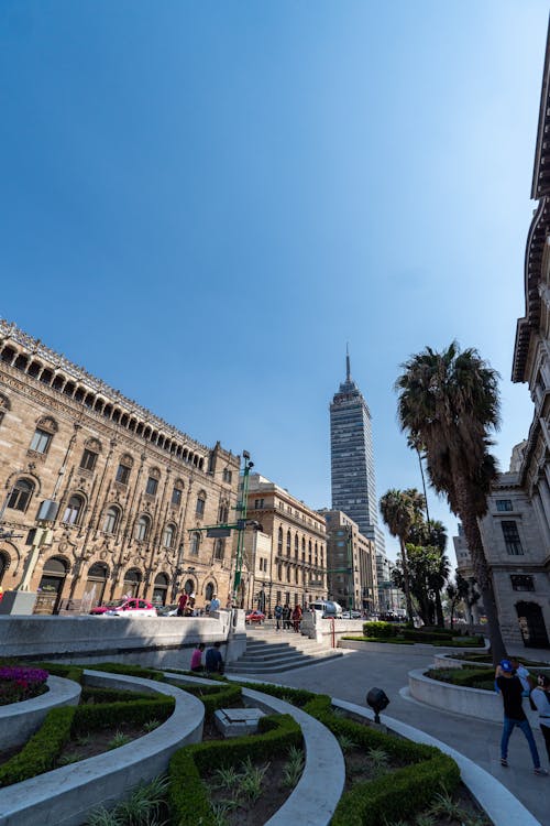 Безкоштовне стокове фото на тему «torre latinoamericana, будівлі, вертикальні постріл»