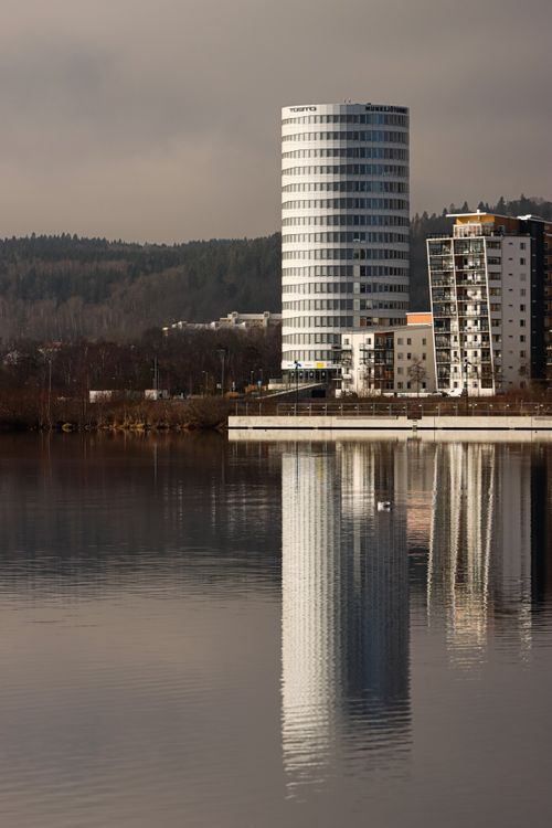 Reflections Free Stock Photo reflections-free-stock-photo