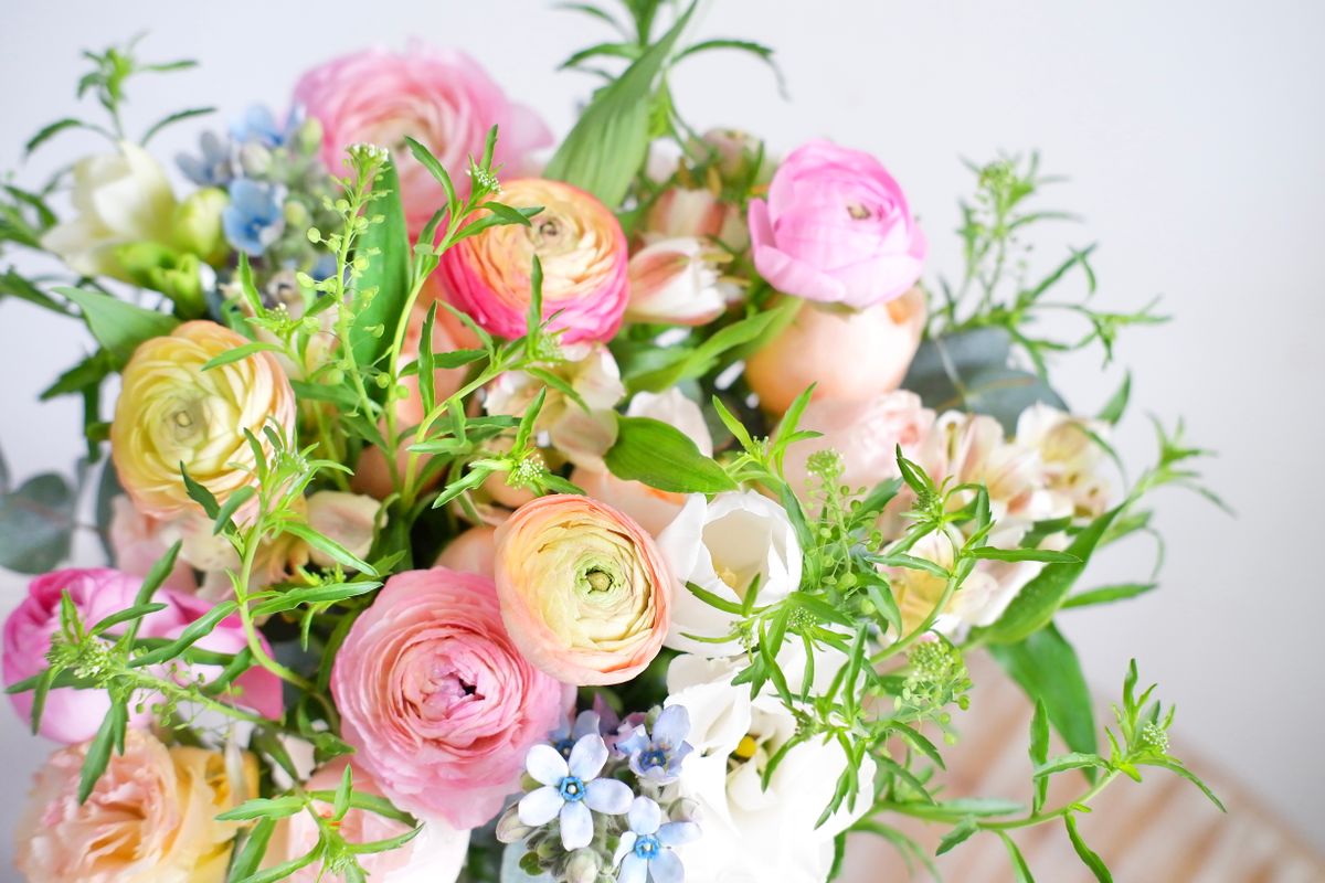 Soft pastel bouquet designed by Bloom & Wild Florals for a Mount Pleasant celebration