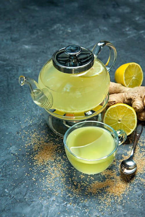 Foto profissional grátis de caneca, chá, limão