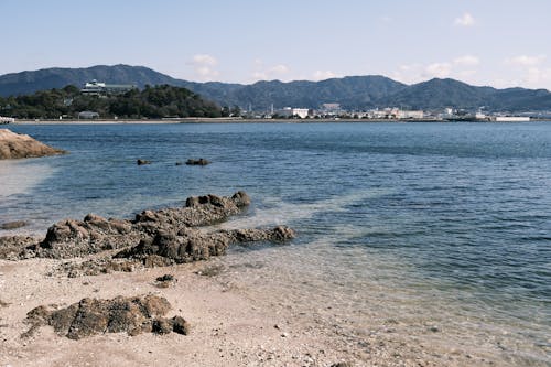 East Coast Weather: Cool And Dry Through The Weekend