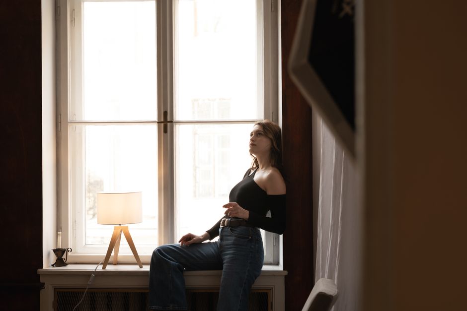 creative session natural light lifestyle photo 1