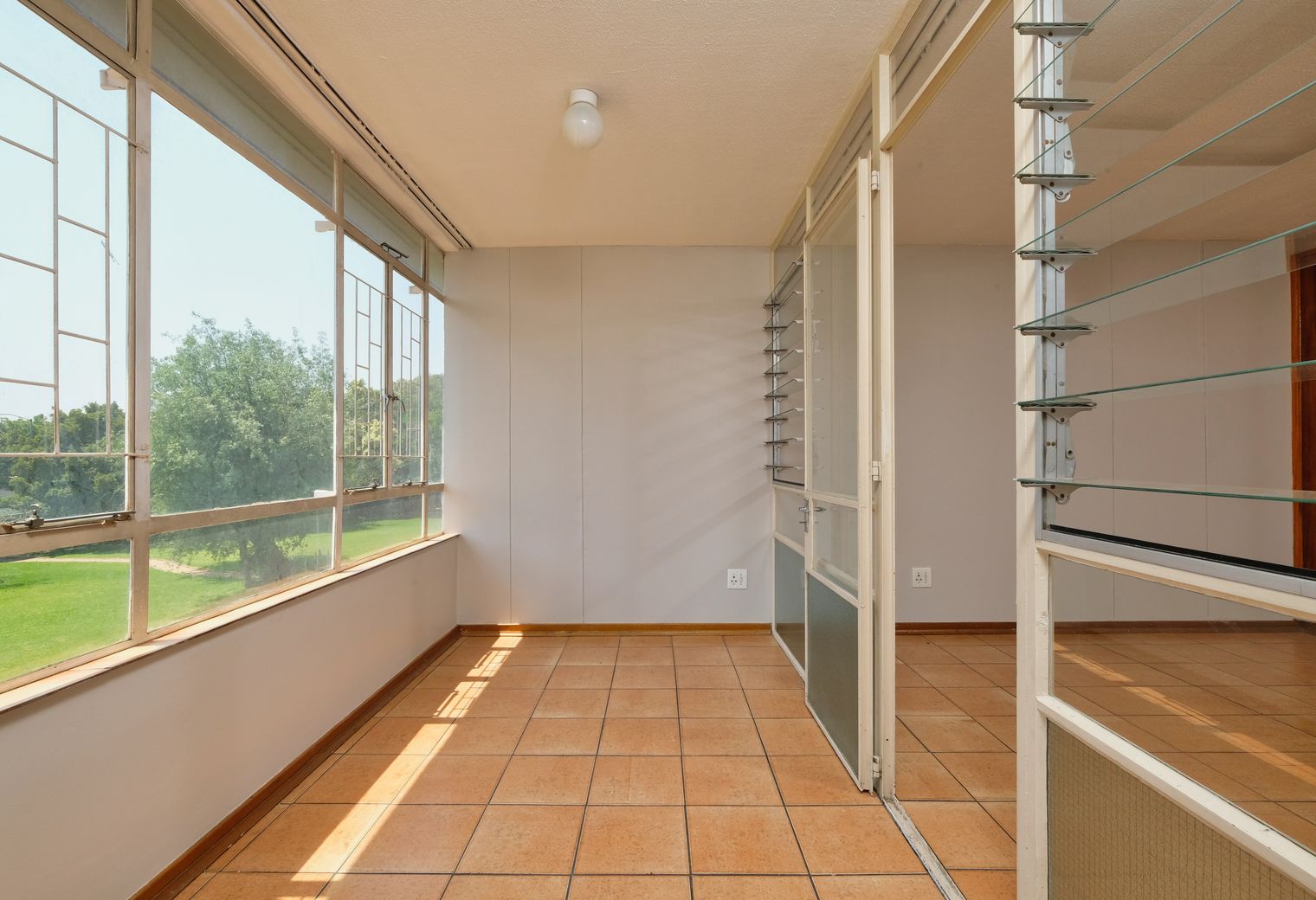 End of Tenancy Decorating in Cudham — a freshly painted, spotless finish