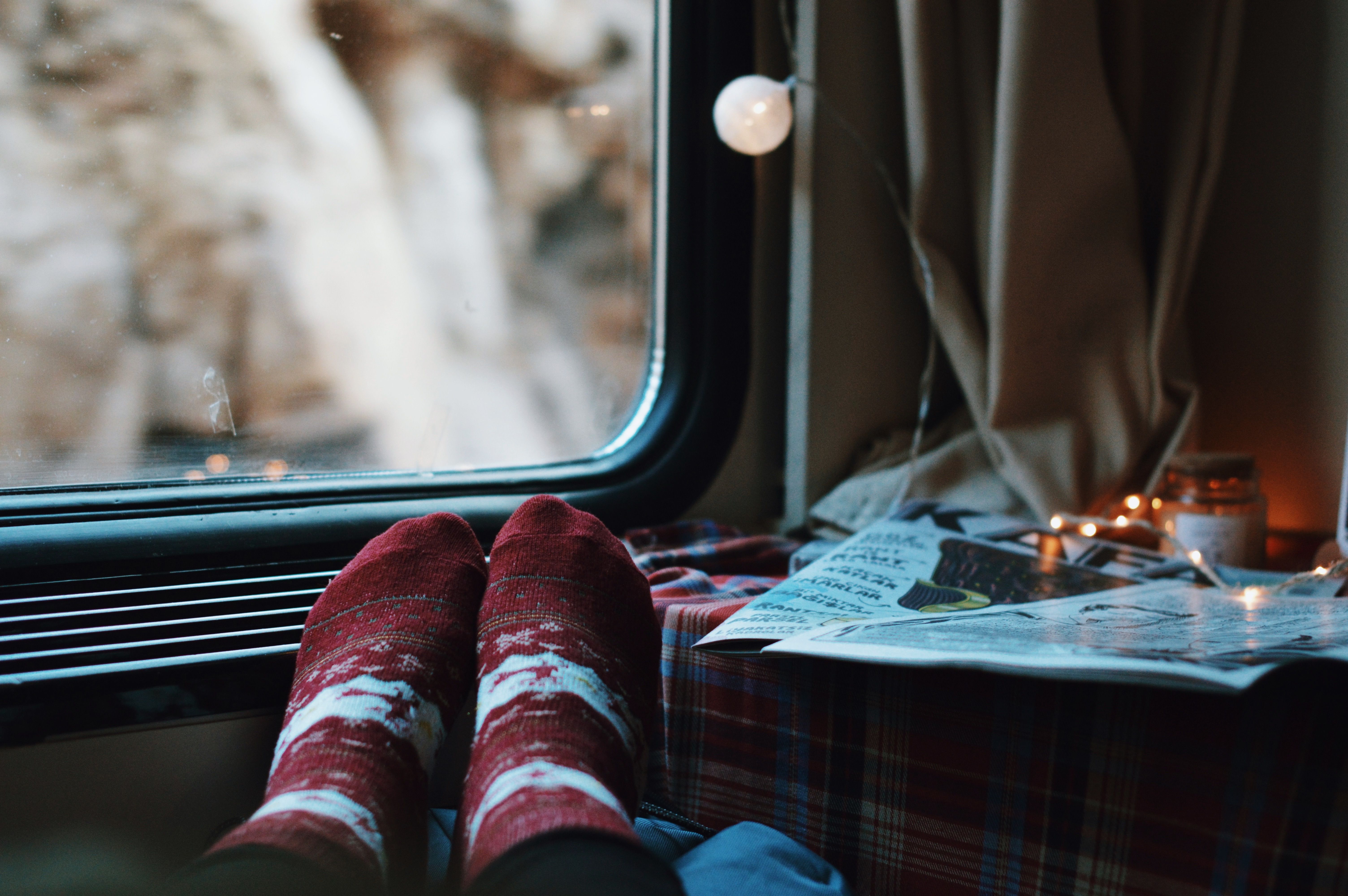 "Journey in Comfort: Expert Tips for Maintaining Leg Health and Foot Support During Long Flights and Road Trips"