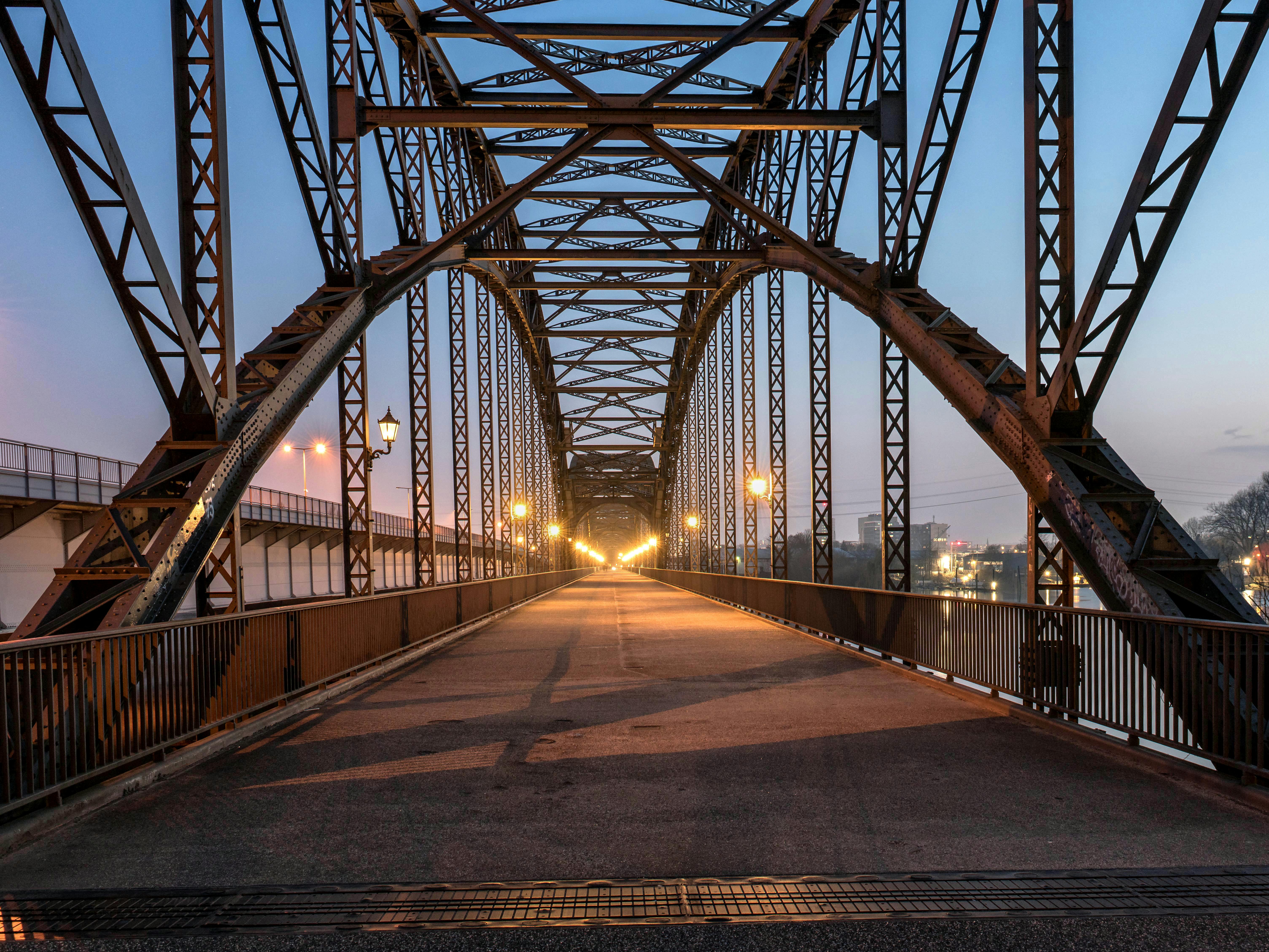 Equitable-Corebridge merger casts shadow over life insurance earnings — Photo by Wolfgang Weiser on Pexels