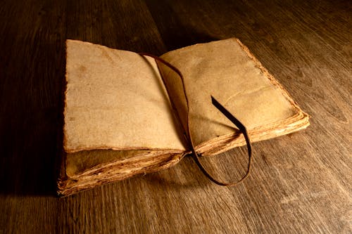 Foto profissional grátis de amarelado, Antiguidade, caderno