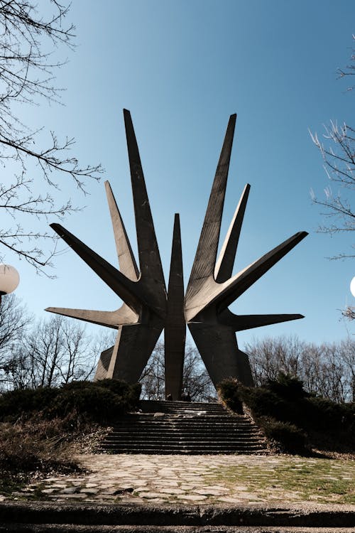 Безкоштовне стокове фото на тему «stepica, вертикальні постріл, космайський меморіальний комплекс»