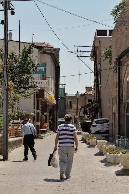 Fotos de stock gratuitas de calle, calles de la ciudad, caminando