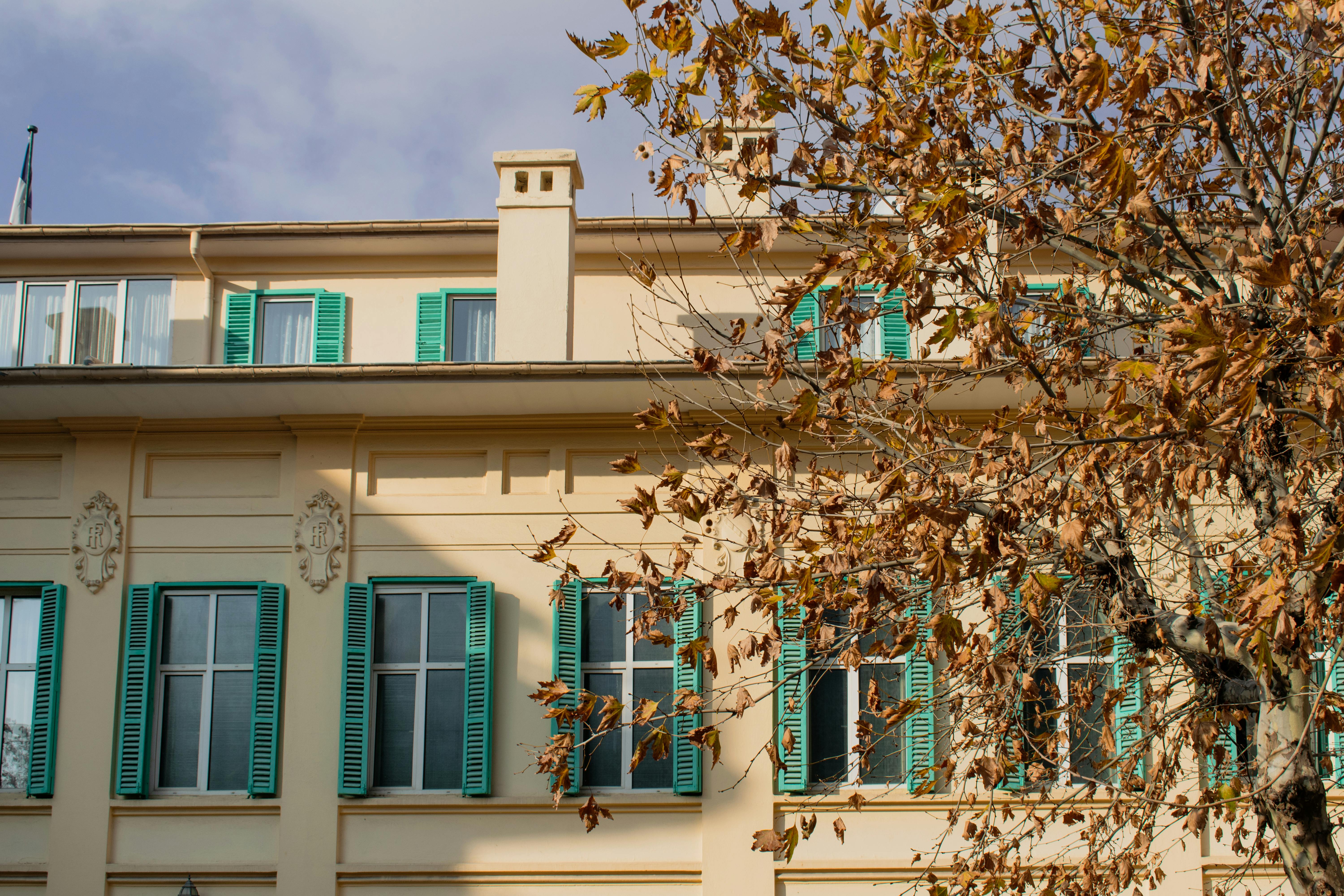 Mortgage rates fall on Iran ceasefire: Mortgage and refinance interest rates today — Photo by Berna on Pexels