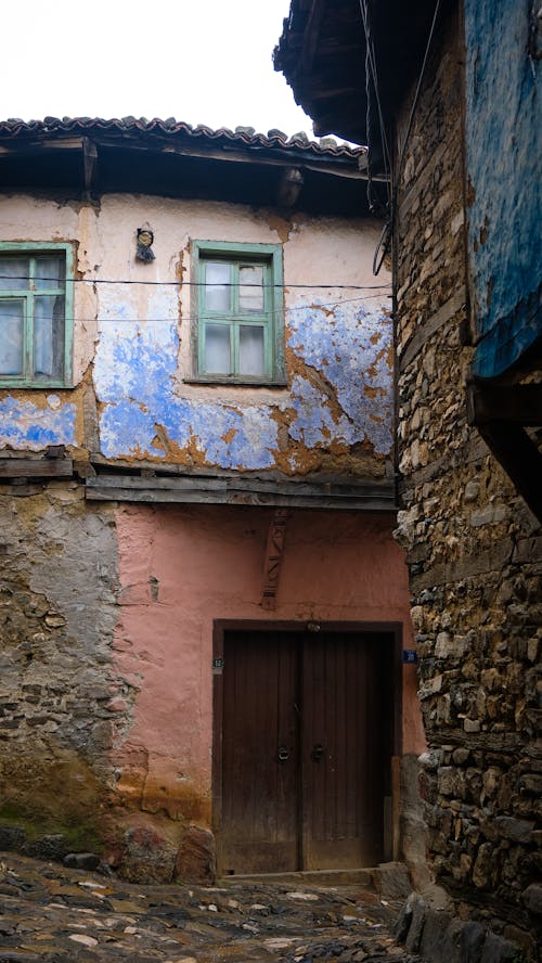 Foto profissional grátis de abandonado, aparência, casa