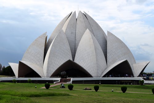 Lotus temple in delhi, india