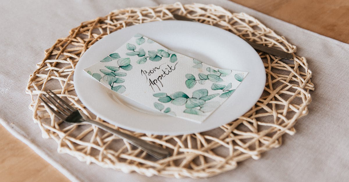 How to make a swan cloth napkin