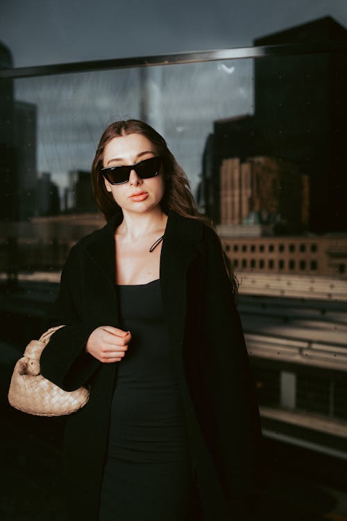 Základová fotografie zdarma na téma černý kabát, městský, model