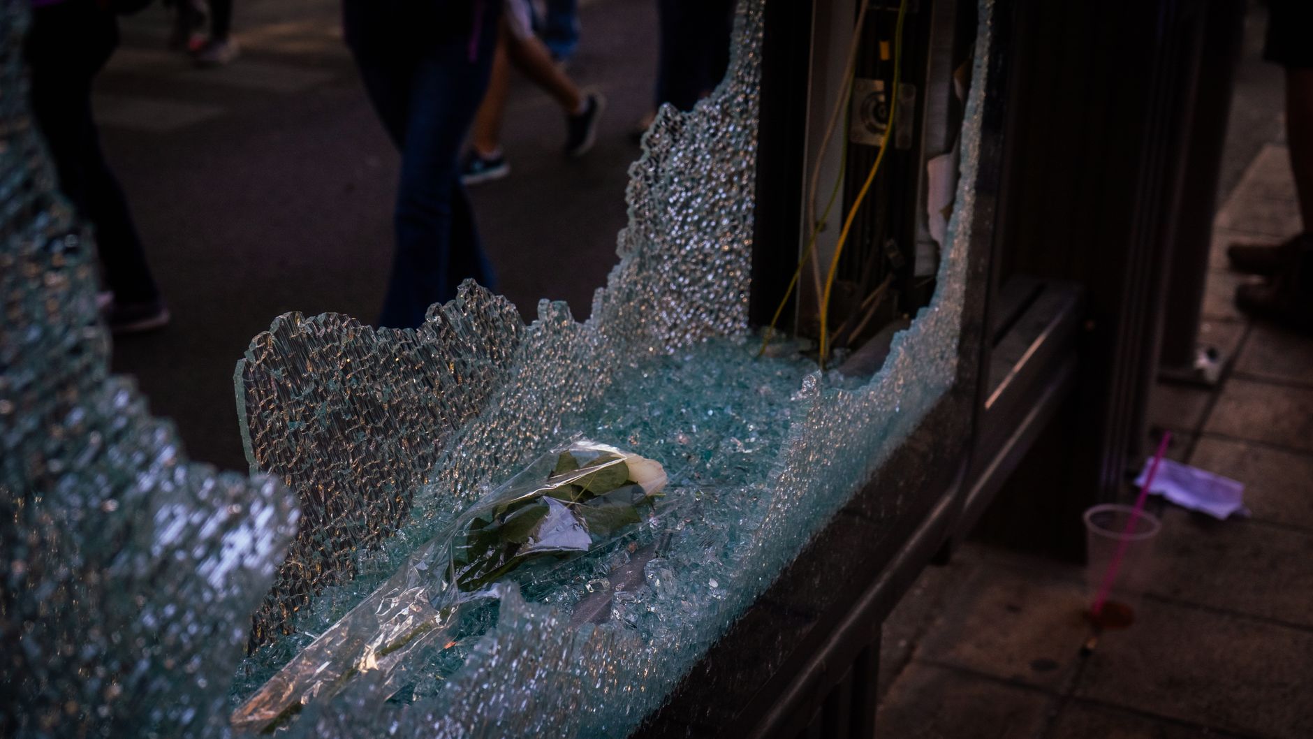 Bărbat arestat în Pitești după un incident violent pe strada Războieni